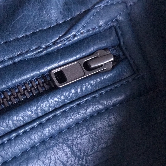 ✨Sold✨Faux Leather Zip Up Vest Med Joe Fresh Stone Blue In Colour - Picture 12 of 12